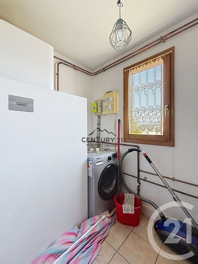 Maison &agrave; louer - 3 pi&egrave;ces - 95,20 m2 - St Nabord - 88 - LORRAINE