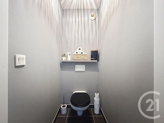 Appartement F2 &agrave; louer - 2 pi&egrave;ces - 49,25 m2 - Epinal - 88 - LORRAINE