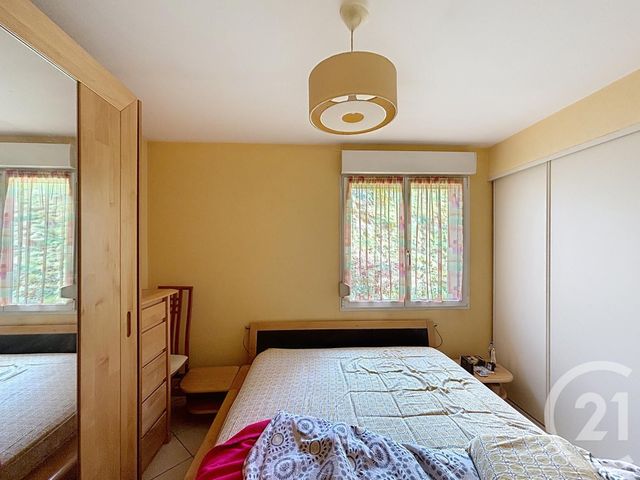 Maison &agrave; louer - 5 pi&egrave;ces - 85,28 m2 - St Etienne Les Remiremont - 88 - LORRAINE