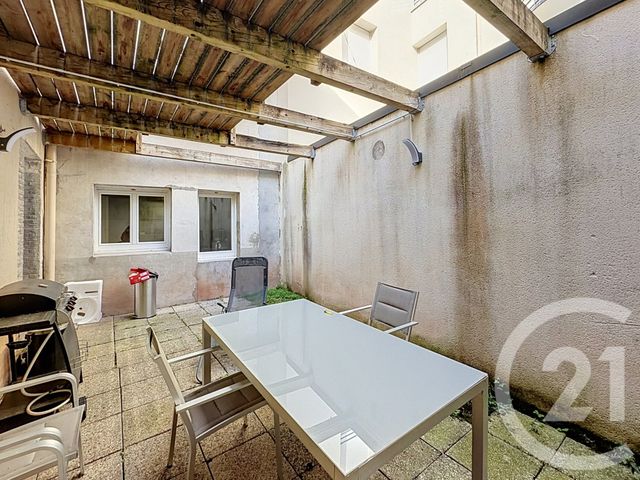 Appartement F3 &agrave; louer - 3 pi&egrave;ces - 66 m2 - Remiremont - 88 - LORRAINE