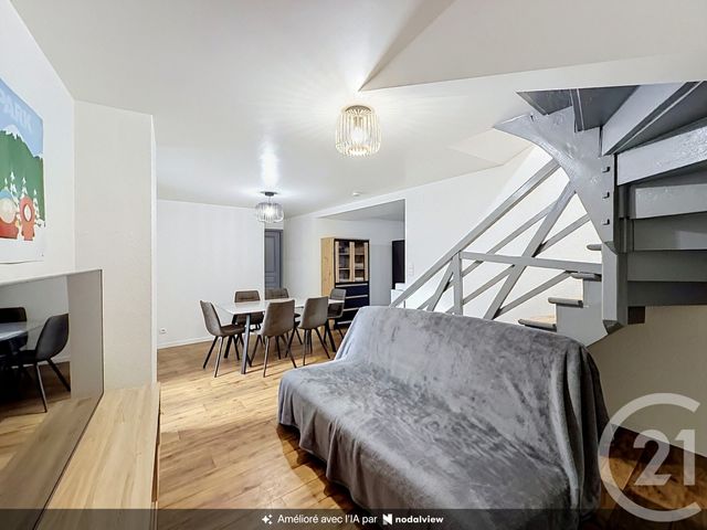 Appartement F3 &agrave; louer - 3 pi&egrave;ces - 66 m2 - Remiremont - 88 - LORRAINE
