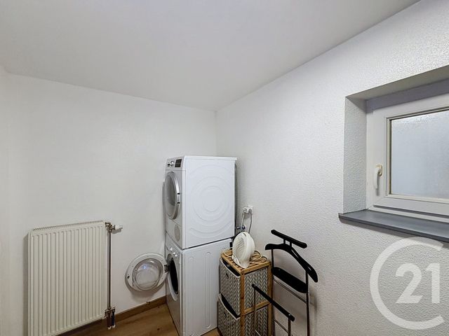 Appartement F3 &agrave; louer - 3 pi&egrave;ces - 66 m2 - Remiremont - 88 - LORRAINE