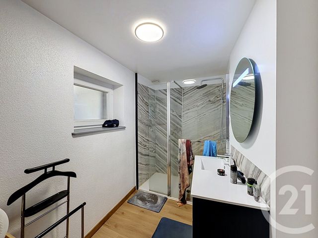 Appartement F3 &agrave; louer - 3 pi&egrave;ces - 66 m2 - Remiremont - 88 - LORRAINE
