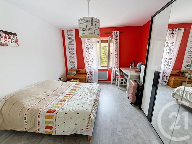 Appartement F5 &agrave; vendre - 5 pi&egrave;ces - 95,77 m2 - St Nabord - 88 - LORRAINE
