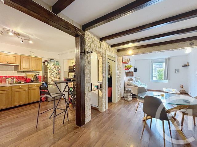 Appartement F2 &agrave; louer - 2 pi&egrave;ces - 65,88 m2 - Remiremont - 88 - LORRAINE