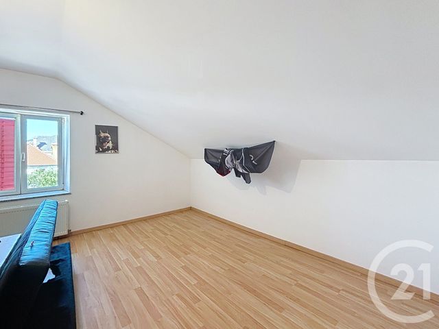 Appartement F3 &agrave; louer - 3 pi&egrave;ces - 86,23 m2 - Vagney - 88 - LORRAINE