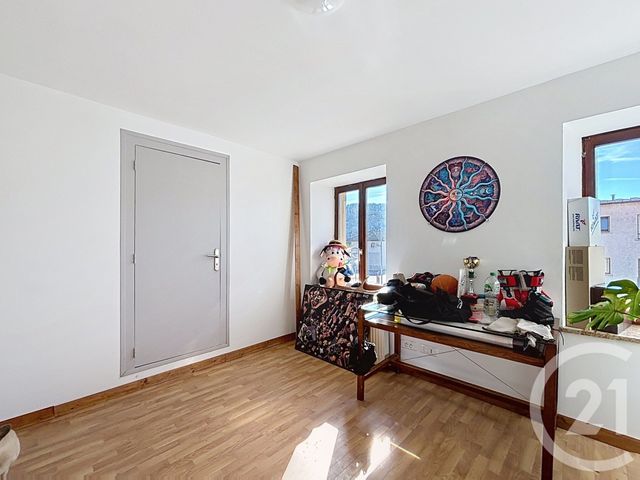 Appartement F3 &agrave; louer - 3 pi&egrave;ces - 86,23 m2 - Vagney - 88 - LORRAINE
