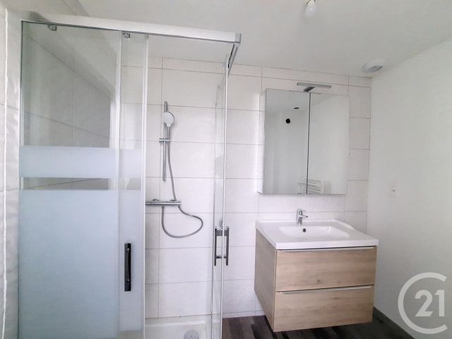 Appartement F4 &agrave; louer - 4 pi&egrave;ces - 85,79 m2 - Pouxeux - 88 - LORRAINE