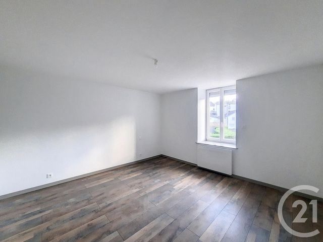 Appartement F4 &agrave; louer - 4 pi&egrave;ces - 85,79 m2 - Pouxeux - 88 - LORRAINE