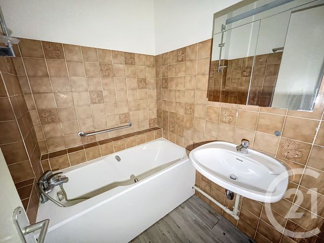 Appartement F3 &agrave; vendre - 3 pi&egrave;ces - 66 m2 - Le Thillot - 88 - LORRAINE