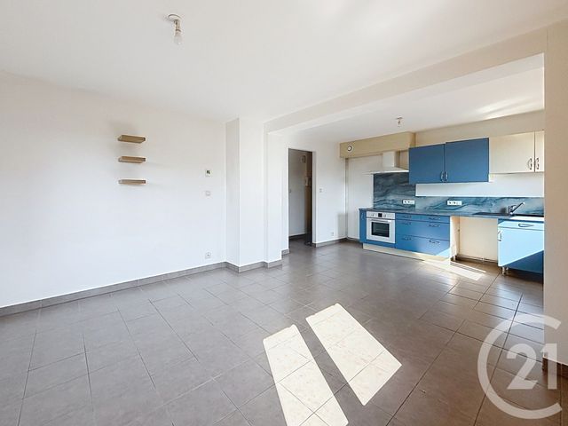 Appartement F3 &agrave; louer - 3 pi&egrave;ces - 62,69 m2 - Le Thillot - 88 - LORRAINE