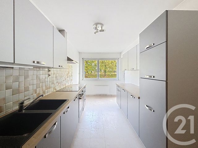 Appartement F3 &agrave; louer - 3 pi&egrave;ces - 68,12 m2 - Remiremont - 88 - LORRAINE