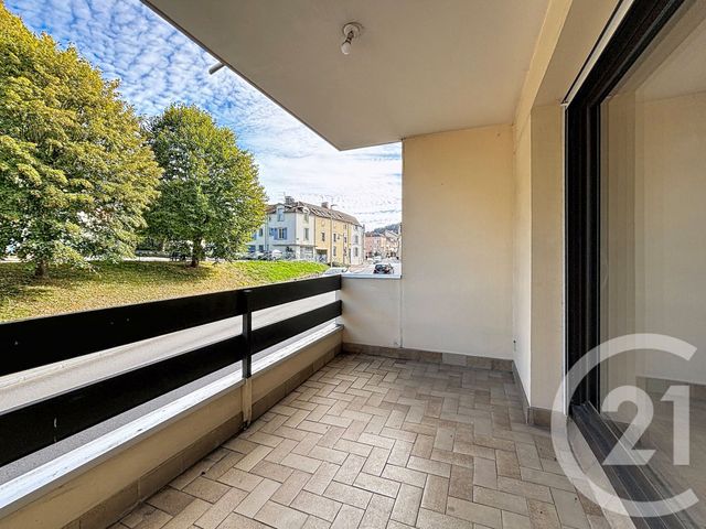 Appartement F3 &agrave; louer - 3 pi&egrave;ces - 68,12 m2 - Remiremont - 88 - LORRAINE