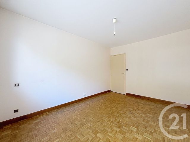 Appartement F3 &agrave; louer - 3 pi&egrave;ces - 68,12 m2 - Remiremont - 88 - LORRAINE