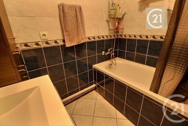 Appartement F3 &agrave; vendre - 3 pi&egrave;ces - 66,64 m2 - Les Pavillons Sous Bois - 93 - ILE-DE-FRANCE