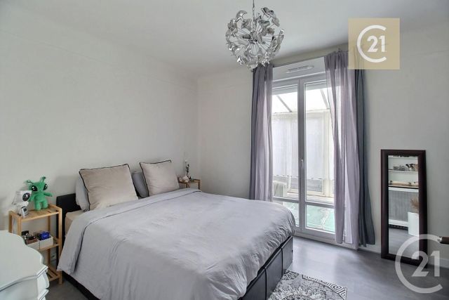 Maison à vendre - 5 pièces - 182,30 m2 - Livry Gargan - 93 - ILE-DE-FRANCE