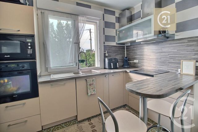 Maison à vendre - 5 pièces - 182,30 m2 - Livry Gargan - 93 - ILE-DE-FRANCE