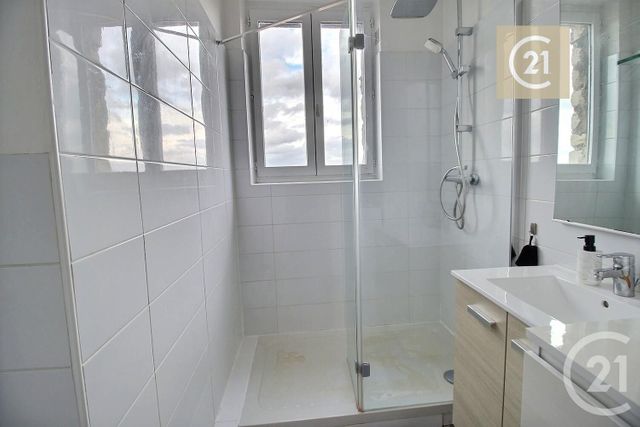 Appartement F3 &agrave; vendre - 2 pi&egrave;ces - 51 m2 - Livry Gargan - 93 - ILE-DE-FRANCE