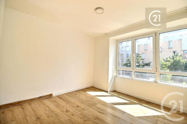 Appartement F5 à vendre - 11 pièces - 220 m2 - Champigny Sur Marne - 94 - ILE-DE-FRANCE