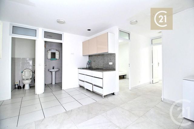 Appartement F5 à vendre - 11 pièces - 220 m2 - Champigny Sur Marne - 94 - ILE-DE-FRANCE