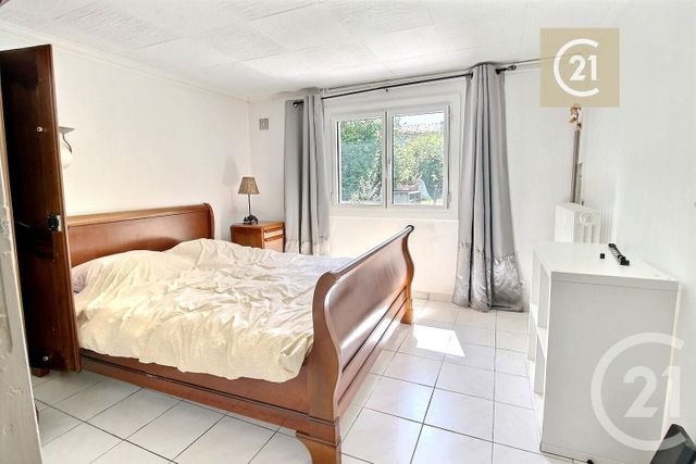 Maison à vendre - 7 pièces - 100 m2 - Livry Gargan - 93 - ILE-DE-FRANCE