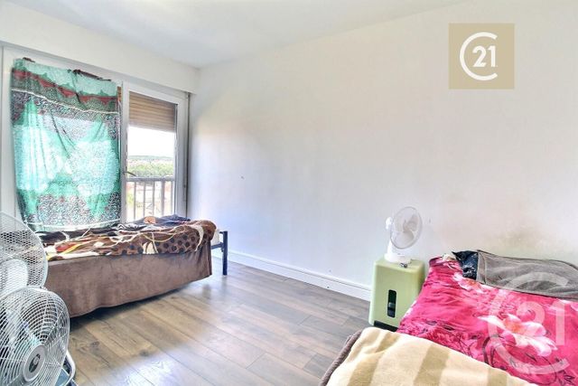 Appartement F2 à vendre - 2 pièces - 51 m2 - Les Pavillons Sous Bois - 93 - ILE-DE-FRANCE