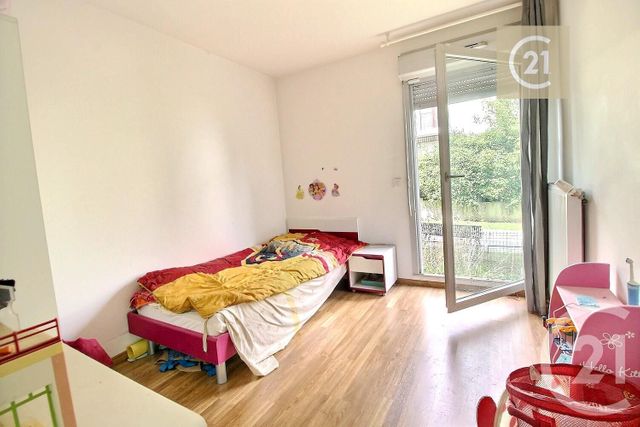 Appartement F4 à vendre - 4 pièces - 69,70 m2 - Les Pavillons Sous Bois - 93 - ILE-DE-FRANCE