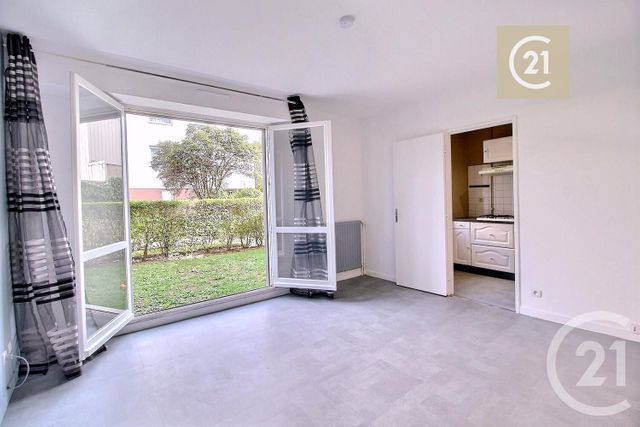 Appartement F1 à vendre - 1 pièce - 25,83 m2 - Les Pavillons Sous Bois - 93 - ILE-DE-FRANCE