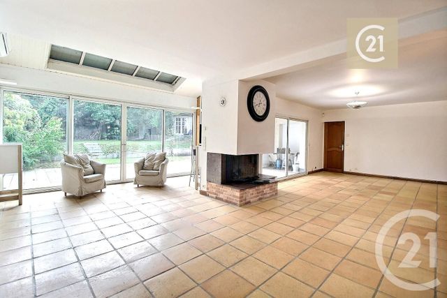 Maison à vendre - 11 pièces - 284,06 m2 - Coubron - 93 - ILE-DE-FRANCE