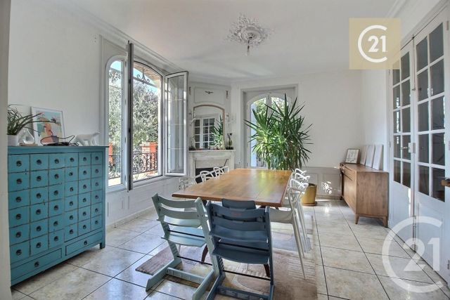 Maison à vendre - 6 pièces - 223,30 m2 - Les Pavillons Sous Bois - 93 - ILE-DE-FRANCE