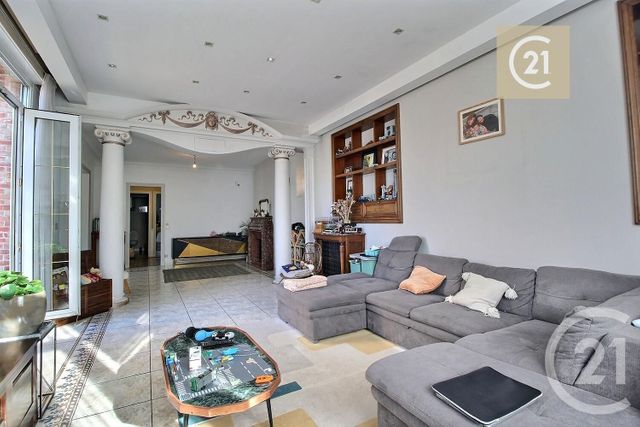 Maison à vendre - 6 pièces - 223,30 m2 - Les Pavillons Sous Bois - 93 - ILE-DE-FRANCE