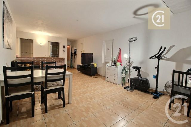 Appartement F4 &agrave; vendre - 4 pi&egrave;ces - 84,46 m2 - Les Pavillons Sous Bois - 93 - ILE-DE-FRANCE