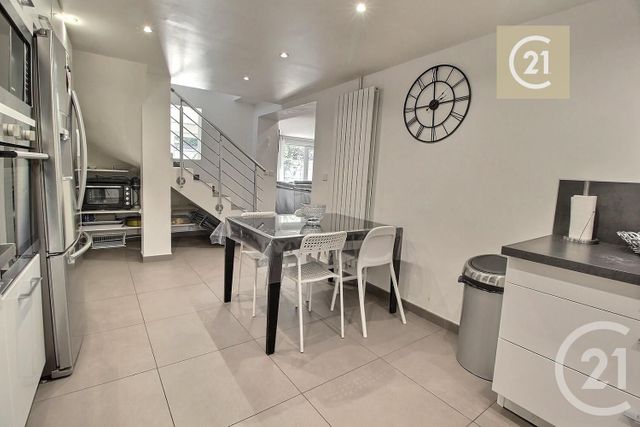 Maison &agrave; vendre - 9 pi&egrave;ces - 229,71 m2 - Les Pavillons Sous Bois - 93 - ILE-DE-FRANCE