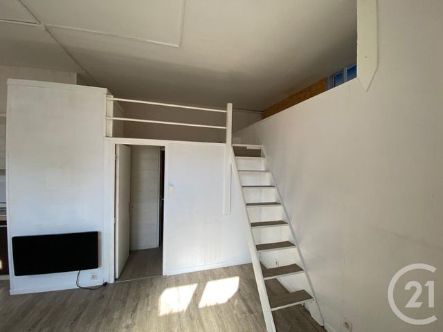 Appartement Studio &agrave; vendre - 1 pi&egrave;ce - 25 m2 - Les Pavillons Sous Bois - 93 - ILE-DE-FRANCE