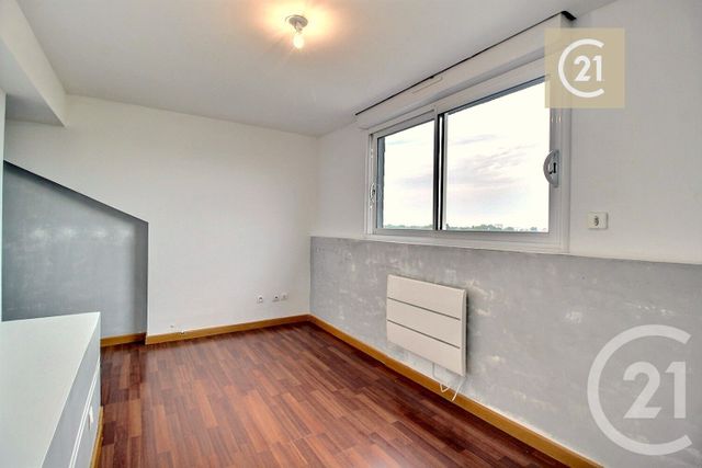 Appartement F3 &agrave; vendre - 3 pi&egrave;ces - 60,59 m2 - Livry Gargan - 93 - ILE-DE-FRANCE