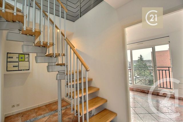 Appartement F3 &agrave; vendre - 3 pi&egrave;ces - 60,59 m2 - Livry Gargan - 93 - ILE-DE-FRANCE