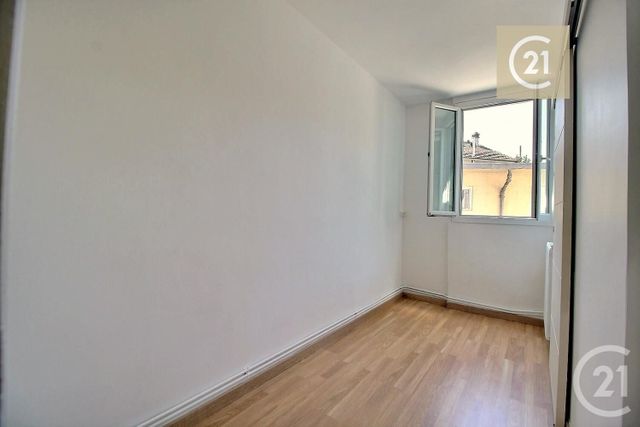 Appartement F2 bis &agrave; vendre - 3 pi&egrave;ces - 42,14 m2 - Les Pavillons Sous Bois - 93 - ILE-DE-FRANCE
