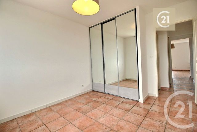 Appartement F2 &agrave; vendre - 2 pi&egrave;ces - 41,25 m2 - Livry Gargan - 93 - ILE-DE-FRANCE