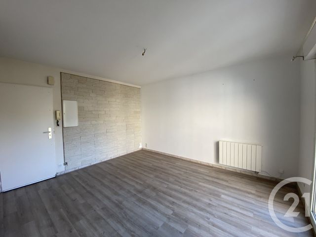 Appartement F3 &agrave; vendre - 3 pi&egrave;ces - 60,43 m2 - Les Pavillons Sous Bois - 93 - ILE-DE-FRANCE