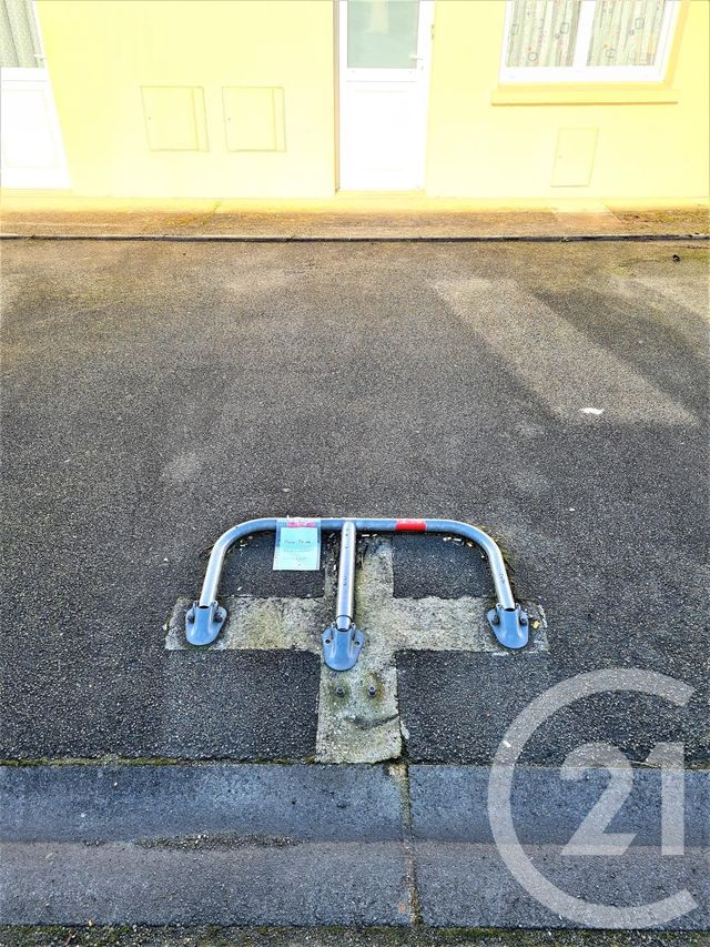 Parking à louer - 15 m2 - Rouen - 76 - HAUTE-NORMANDIE