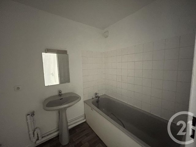 Appartement F3 &agrave; louer - 3 pi&egrave;ces - 75 m2 - Rouen - 76 - HAUTE-NORMANDIE