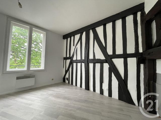 Appartement F3 &agrave; louer - 3 pi&egrave;ces - 75 m2 - Rouen - 76 - HAUTE-NORMANDIE