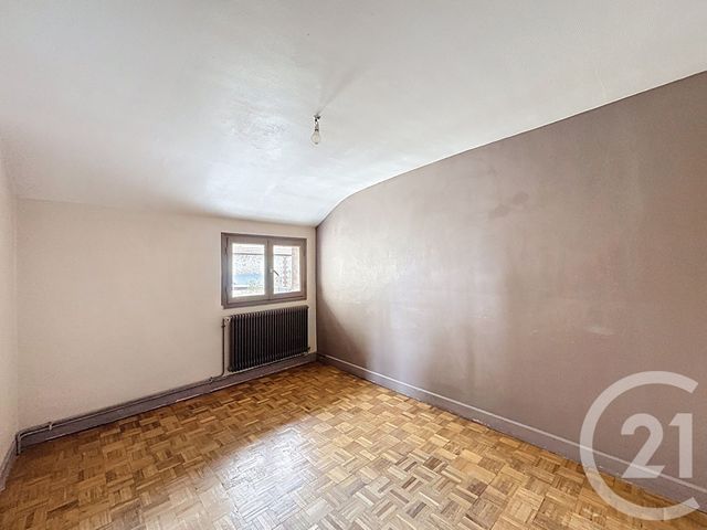 Maison à vendre - 3 pièces - 73 m2 - Petit Couronne - 76 - HAUTE-NORMANDIE