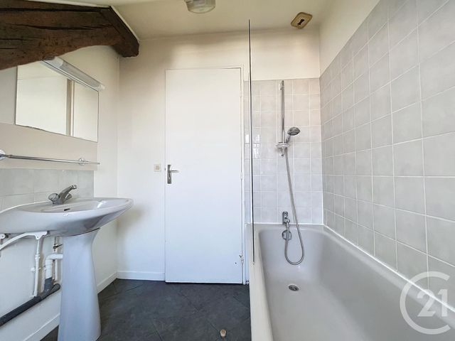 Appartement F3 &agrave; louer - 3 pi&egrave;ces - 70 m2 - Rouen - 76 - HAUTE-NORMANDIE