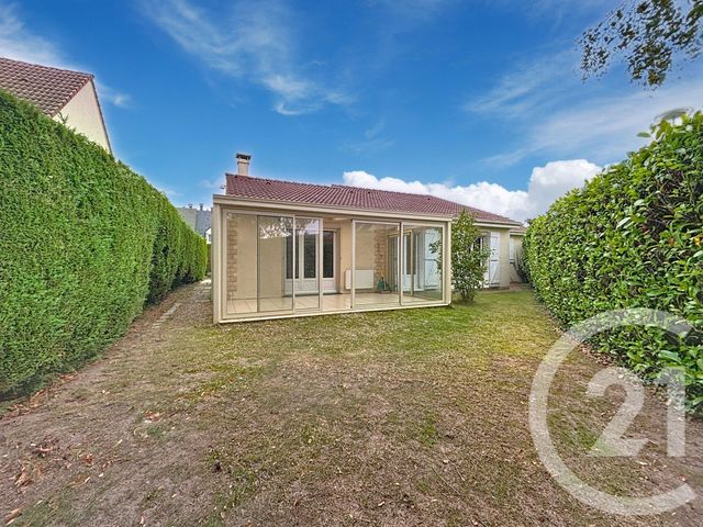 Maison à vendre - 5 pièces - 120 m2 - Grand Couronne - 76 - HAUTE-NORMANDIE