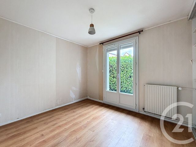 Maison à vendre - 5 pièces - 120 m2 - Grand Couronne - 76 - HAUTE-NORMANDIE