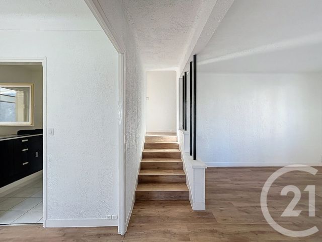 Maison &agrave; vendre - 4 pi&egrave;ces - 86,74 m2 - Sotteville Les Rouen - 76 - HAUTE-NORMANDIE