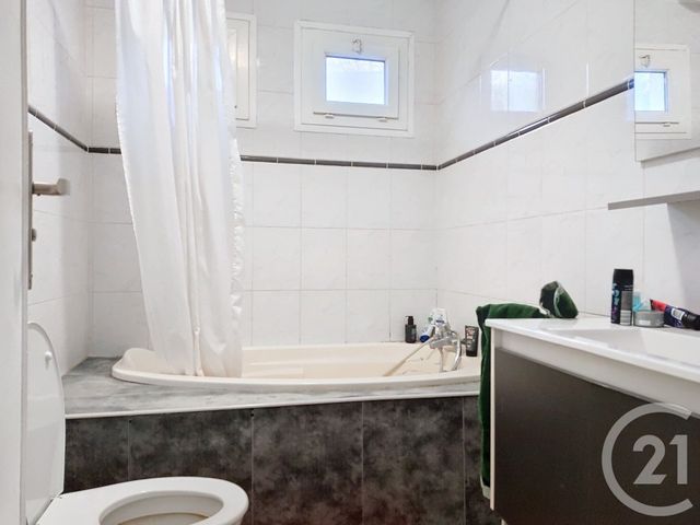 Immeuble &agrave; vendre - 205 m2 - St Etienne Du Rouvray - 76 - HAUTE-NORMANDIE