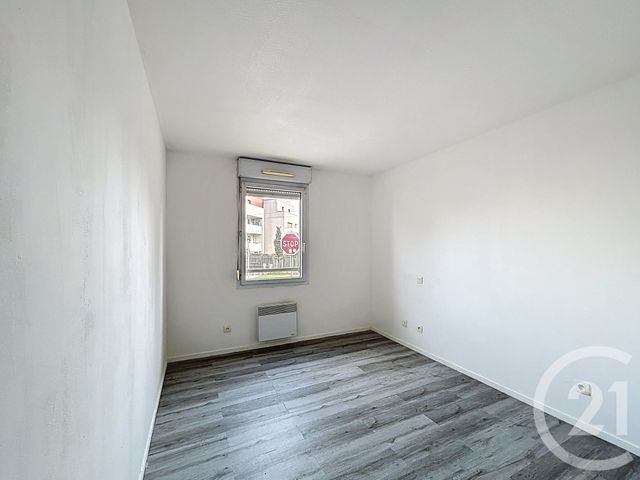 Appartement F3 à vendre - 3 pièces - 62,77 m2 - Le Petit Quevilly - 76 - HAUTE-NORMANDIE