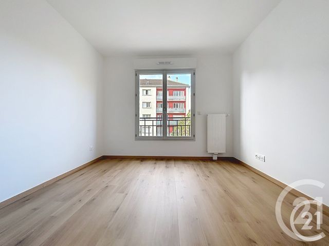 Appartement F3 &agrave; louer - 3 pi&egrave;ces - 61,56 m2 - Rouen - 76 - HAUTE-NORMANDIE